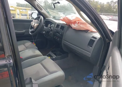 2005 Dodge Dakota St from USA, damaged, VIN 1D7HW22K55S241565